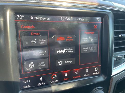 Used 2017 RAM 2500 Laramie w/ Sport Appearance Group image 40