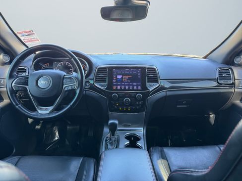 Used 2021 Jeep Grand Cherokee Trailhawk w/ Trailhawk Luxury Group image 10