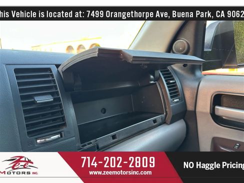 Used 2013 Toyota Sequoia Platinum RWD image 30