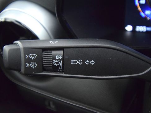 Used 2024 Chevrolet Colorado LT w/ LT Convenience Package RWD image 36