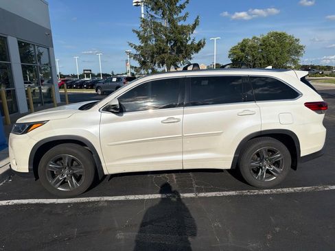 Used 2018 Toyota Highlander Limited Platinum w/ Protection Package #3 AWD/4WD image 3
