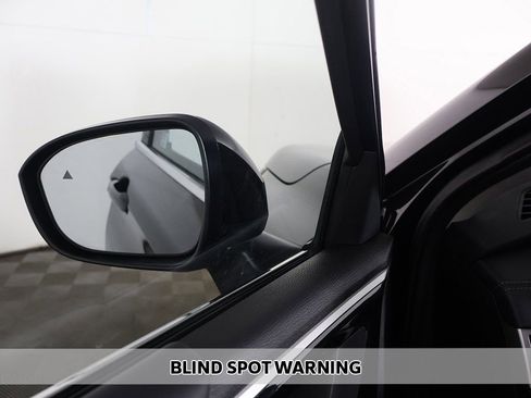 New 2026 Mitsubishi Outlander SE FWD image 7