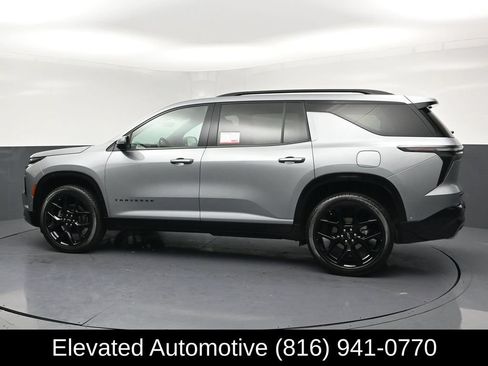 Used 2024 Chevrolet Traverse RS w/ LPO, Floor Liner Package AWD/4WD image 29
