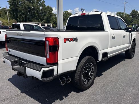 Used 2026 Ford F250 Platinum AWD/4WD image 6