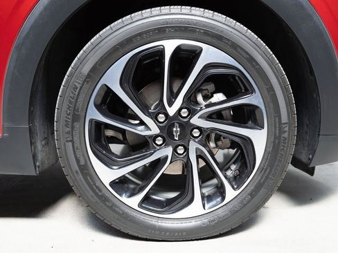 Used 2023 Chevrolet Bolt EUV Premier w/ Super Cruise Package FWD image 19