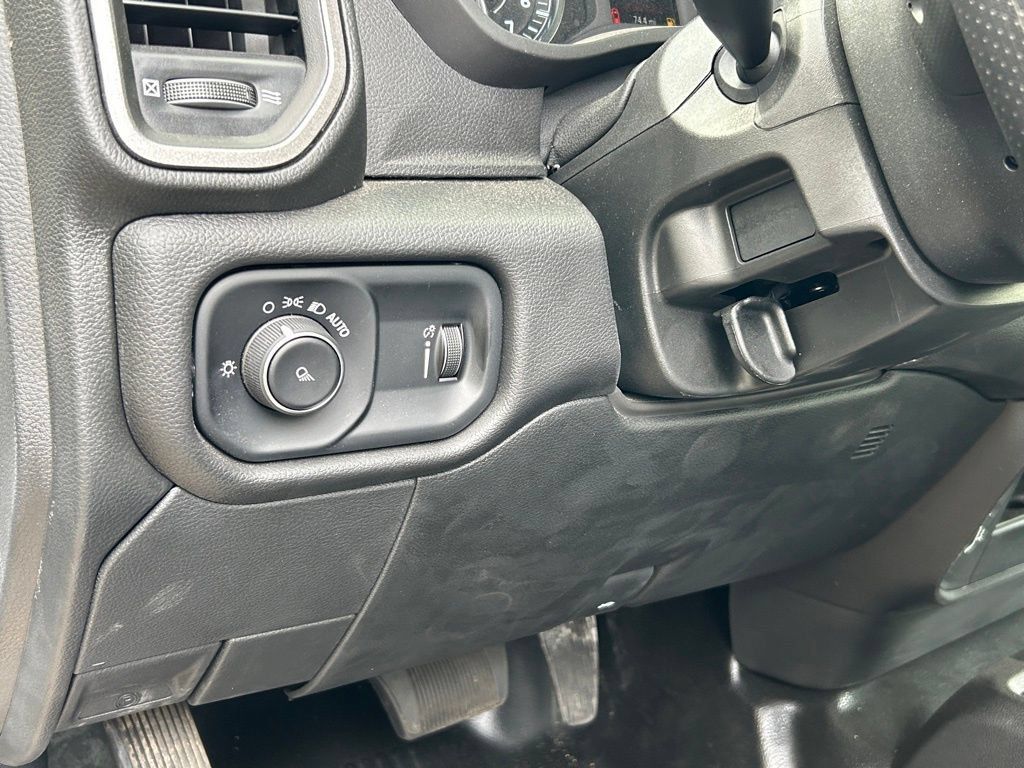 Used 2024 RAM 3500 Tradesman AWD/4WD image 42