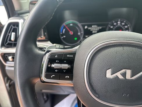 Used 2023 Kia Sorento EX FWD image 31