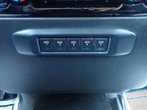 Used 2024 Chevrolet Silverado 2500 LT w/ Convenience Package AWD/4WD image 20