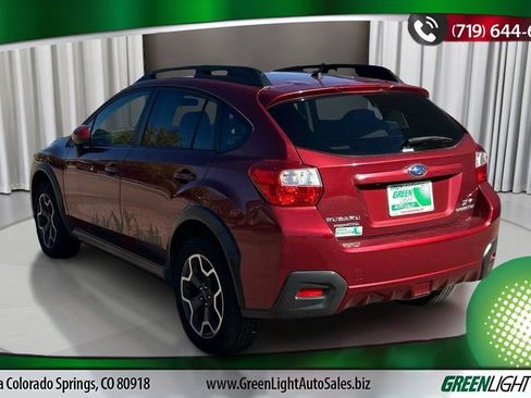 Used 2015 Subaru Crosstrek 2.0i Premium image 3