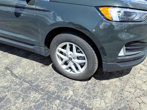 Used 2023 Ford Edge SEL w/ Convenience Package AWD/4WD image 4