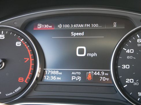 Used 2024 Audi Q5 2.0T Premium AWD/4WD image 34