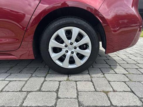 Used 2024 Toyota Corolla LE FWD image 11