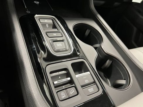 New 2025 Honda Pilot EX-L image 16