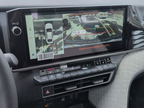 New 2026 Toyota Camry XLE image 20