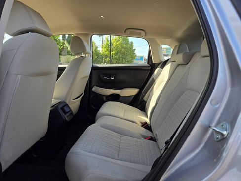 Used 2023 Honda HR-V LX image 16