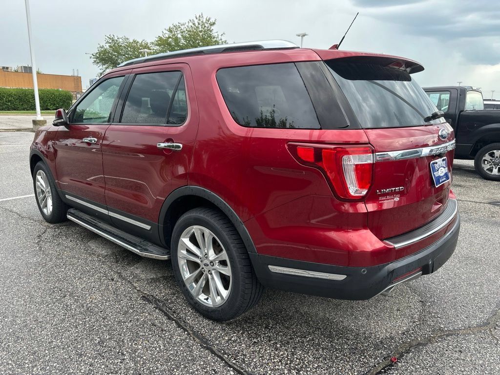 Used 2018 Ford Explorer Limited w/ Ford Safe & Smart Package AWD/4WD image 3