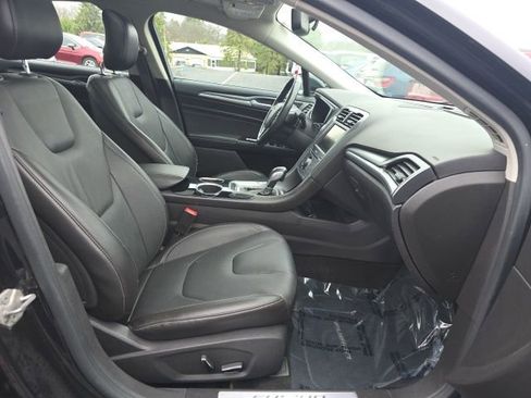 Used 2014 Ford Fusion Titanium AWD/4WD image 28