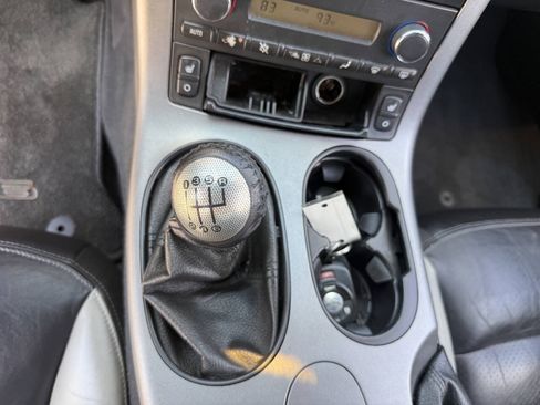 Used 2006 Chevrolet Corvette Z06 w/ Preferred Equipment Group RWD image 19