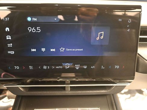 Used 2024 Lincoln Nautilus Reserve w/ Jet Appearance Package (87T) image 40