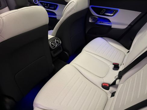 New 2026 Mercedes-Benz GLC 300 image 11