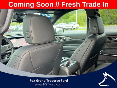 Used 2026 Chevrolet Traverse LT AWD/4WD image 29