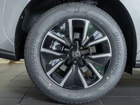 New 2026 Toyota bZ FWD image 19