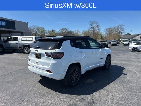 Used 2023 Jeep Compass High Altitude w/ Driver Assist Group I AWD/4WD image 4