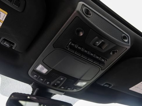 Used 2019 Ford F250 Platinum w/ Platinum Ultimate Package AWD/4WD image 24
