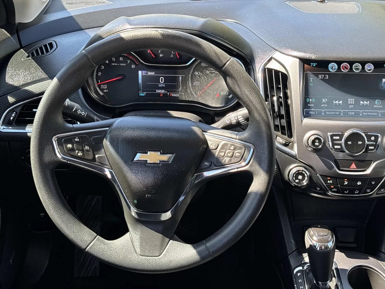Used 2017 Chevrolet Cruze LT w/ Sun And Sound Package FWD image 11