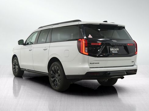 Used 2025 Ford Expedition Max Platinum w/ Stealth Appearance Package AWD/4WD image 4