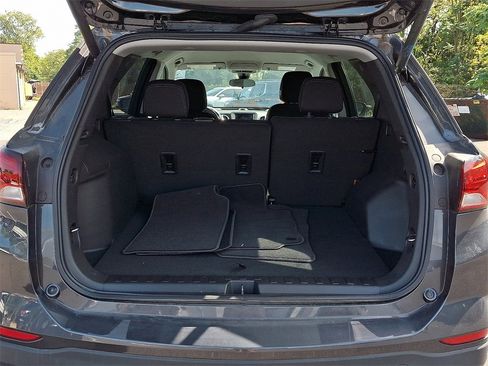 Used 2022 Chevrolet Equinox LT image 29