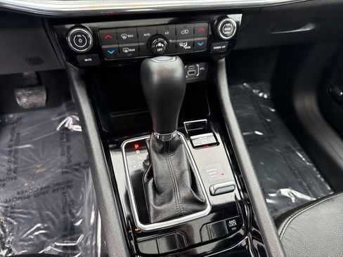 Used 2023 Jeep Compass Limited w/ Sun and Sound Group image 14