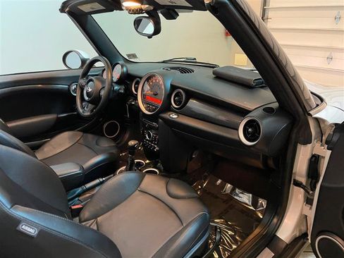 Used 2015 MINI Cooper S FWD image 50