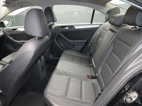 Used 2014 Volkswagen Jetta SE image 13