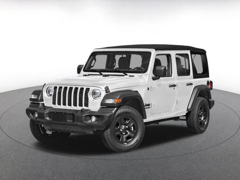 Used 2025 Jeep Wrangler Unlimited Sahara AWD/4WD image 3