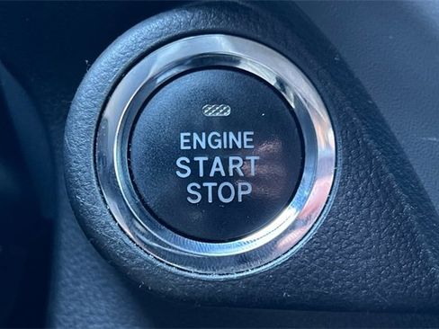 Used 2024 Subaru Crosstrek 2.0i Premium image 24