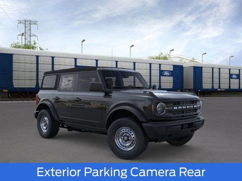 New 2026 Ford Bronco 4-Door AWD/4WD image 9