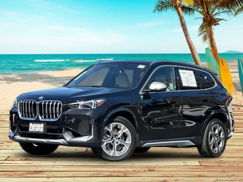 Used 2024 BMW X1 xDrive28i w/ Convenience Package AWD/4WD image 2