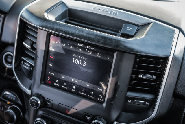 Used 2019 RAM 1500 Big Horn AWD/4WD image 43