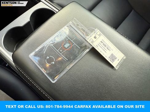 Used 2023 Tesla Model Y Long Range image 37