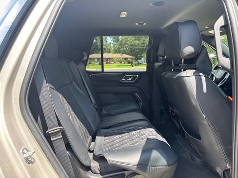 Used 2023 Chevrolet Tahoe LS RWD image 17