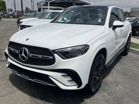 New 2026 Mercedes-Benz GLC 300 4MATIC image 1