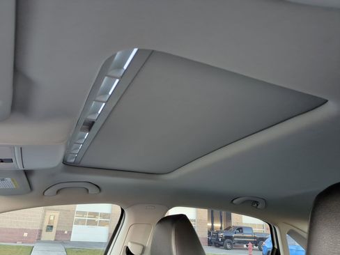 Used 2017 Volkswagen Passat 1.8T SE image 14