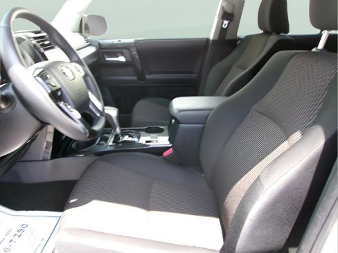 Used 2024 Toyota 4Runner TRD Off-Road image 13