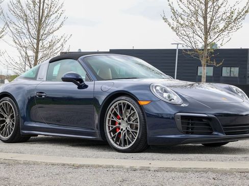 Certified 2017 Porsche 911 Targa 4S AWD/4WD image 26
