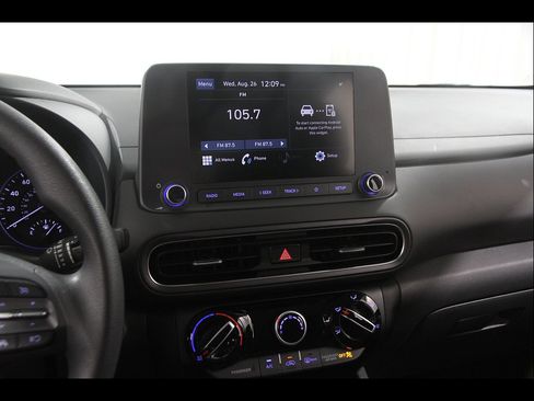 Certified 2023 Hyundai Kona SEL AWD/4WD image 9