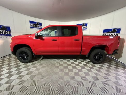 Used 2024 Chevrolet Silverado 1500 Custom Trail Boss AWD/4WD image 13