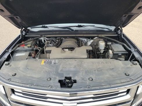 Used 2017 Chevrolet Tahoe Premier AWD/4WD image 31