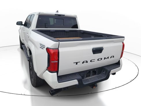 Used 2024 Toyota Tacoma TRD Sport w/ TRD Sport Upgrade Package RWD image 6