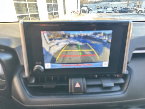 Used 2024 Toyota RAV4 LE image 15